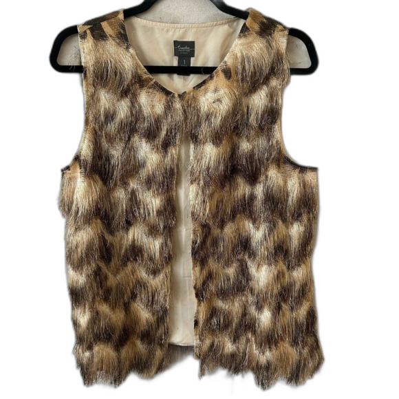 Chico’s Travelers Collection Vest Women’s Size 1 Color Brown Faux Fur - Picture 1 of 11